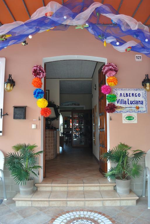 Hotel VistaMare Viserba Rimini Exterior foto